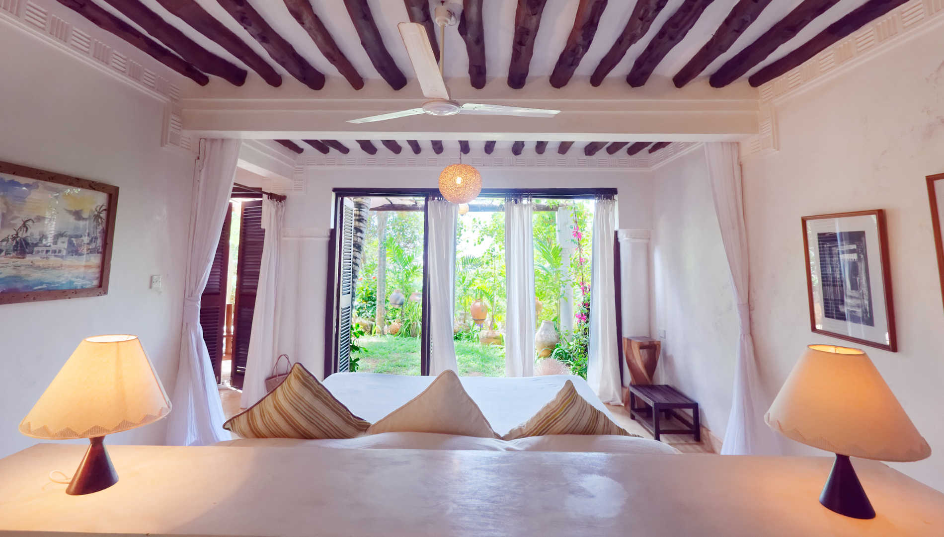 © Kinondo Kwetu Hotel