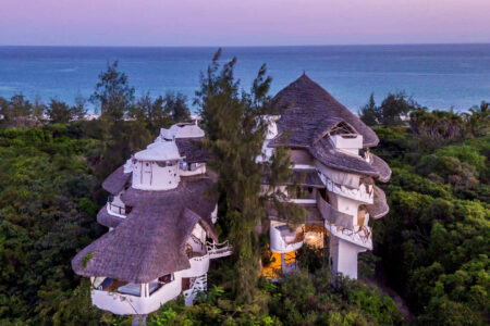 © Watamu Tree House, Hand Zaround