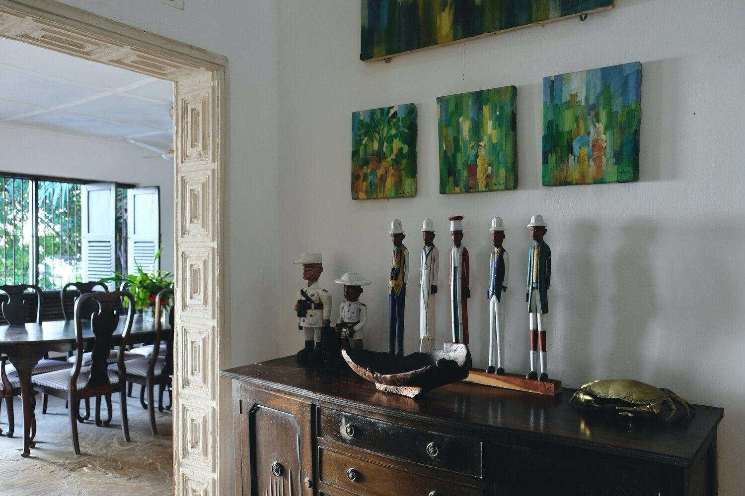Dzumbe+House 25